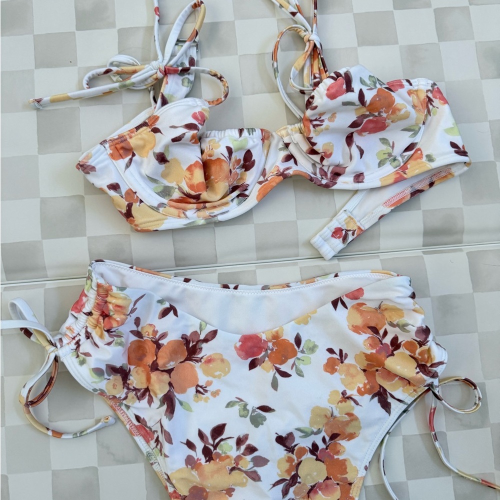 Abercrombie High-Waisted Floral Bikini Set